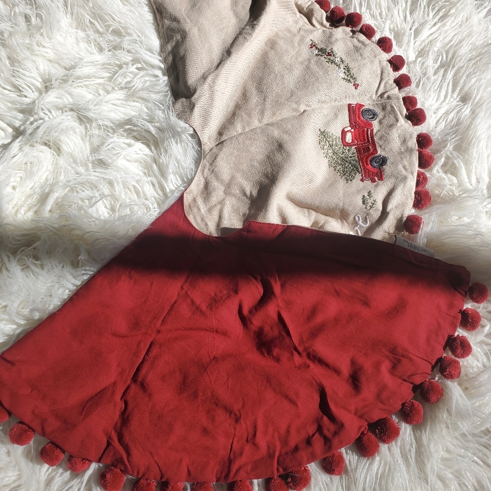 Reversible tree skirt